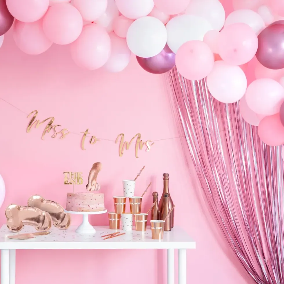 Backdrop Draperi Rosa