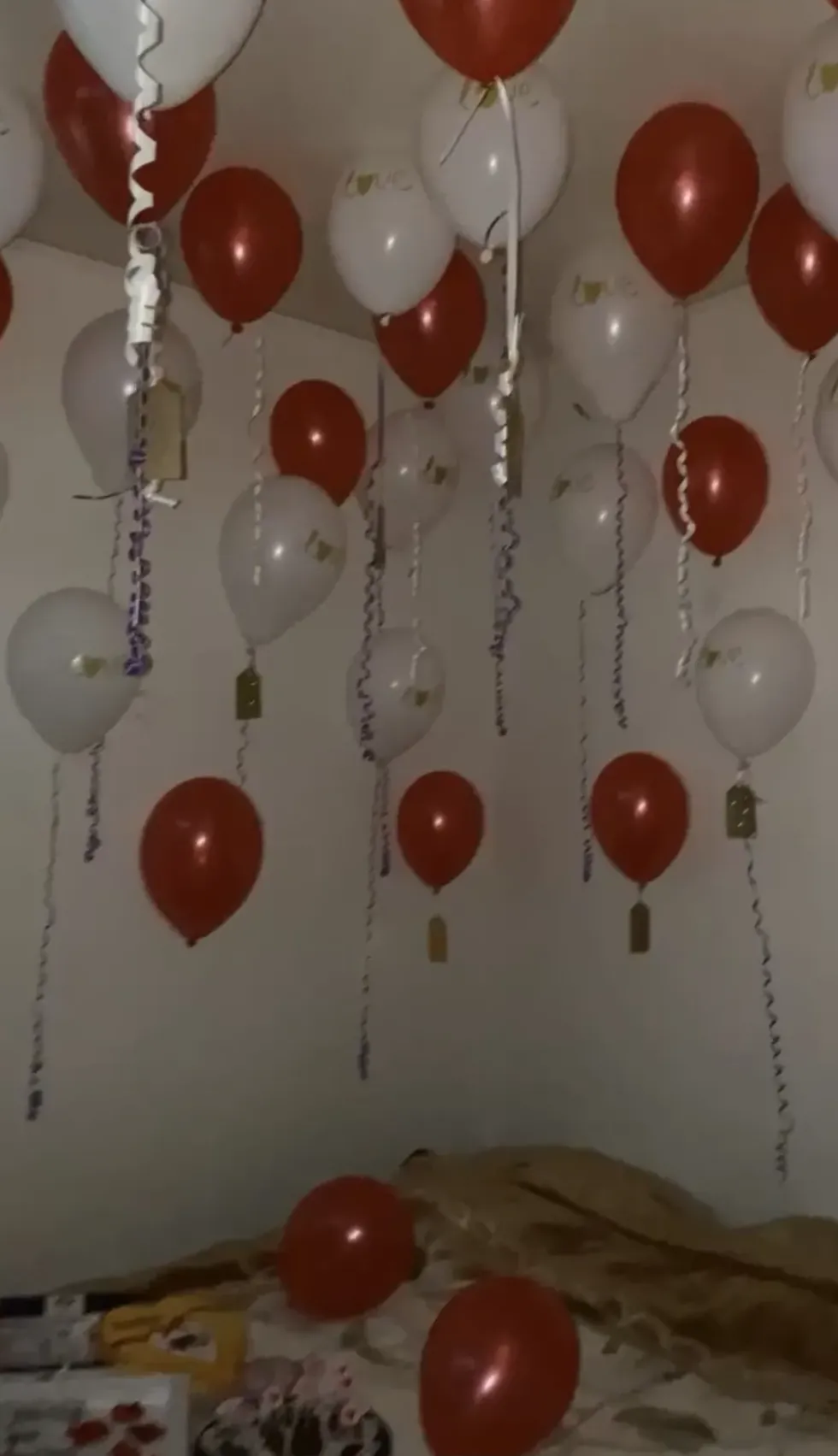 Ballonger LOVE Vit/Guld