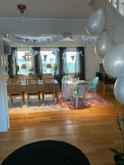 Ballonger Silver Metallic