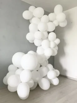 Ballonger Vita Runda Stora