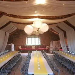 Bordslöpare Tygliknande Gul