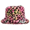 Bucket Hat i Fuskpäls Leopard Rosa
