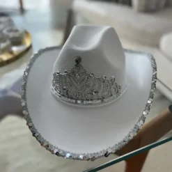 Cowboyhatt Vit med Tiara