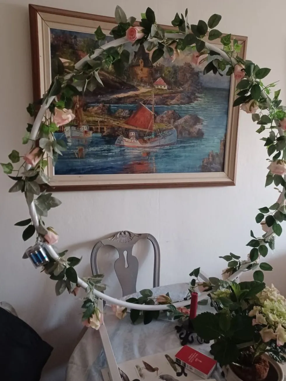 Dekorationsställning Rund Liten Vit