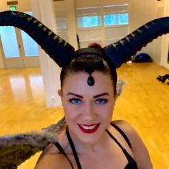 Diadem Den Onda Fen Svarta Horn