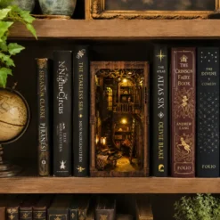 DIY Book Nook Antique Book Collection Room