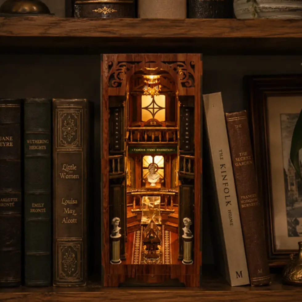 DIY Book Nook Philosophical Library