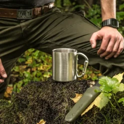 Friluftsmugg med Karbinhake
