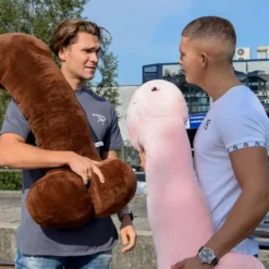 Gigantisk Peniskudde