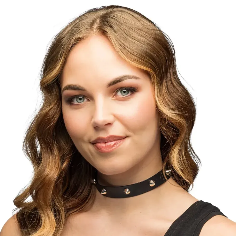 Halsband Choker med Nitar