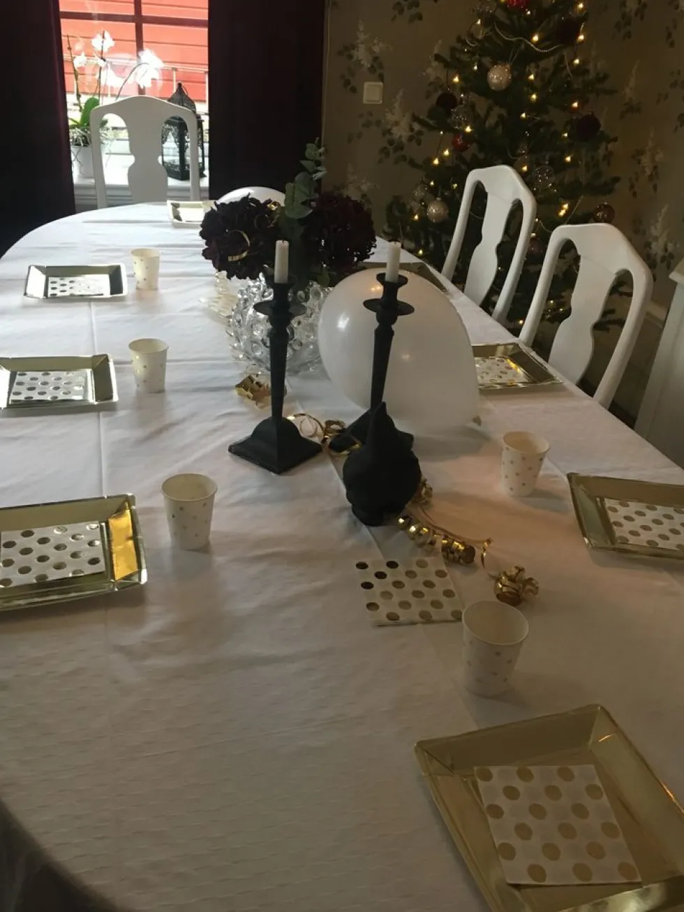 Kaffeservetter Guld/Vit Prickiga