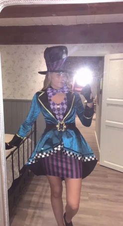 Kvinnlig Mad Hatter Deluxe Maskeraddräkt