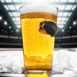 Ölglas med Hockeypuck