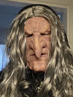 Lång Grå Peruk
