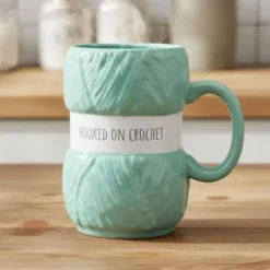 Mugg Hooked on Crochet
