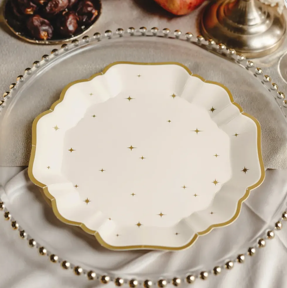 Papperstallrikar Stjärnor Beige