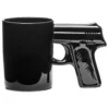 Pistolmugg