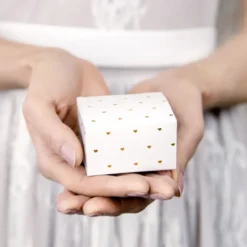 Presentboxar med Hjärtan Vit
